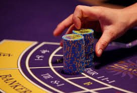 Meja Casino Hold'em 3 Tangan